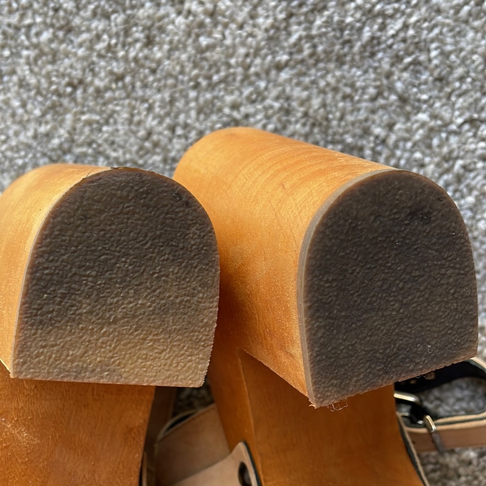 Robert Clergerie Suede Tassel Platform Wooden Sandals - Picture 9 of 16